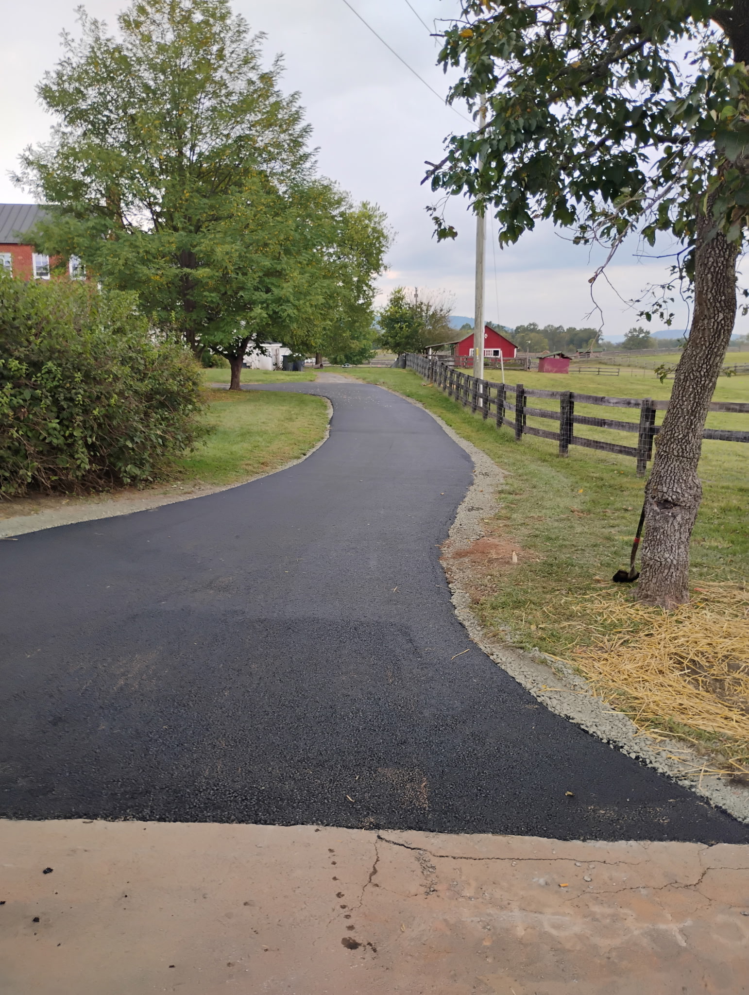 Curving asphalt driveway